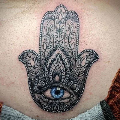 Taylor Kuhlman tattoo 036