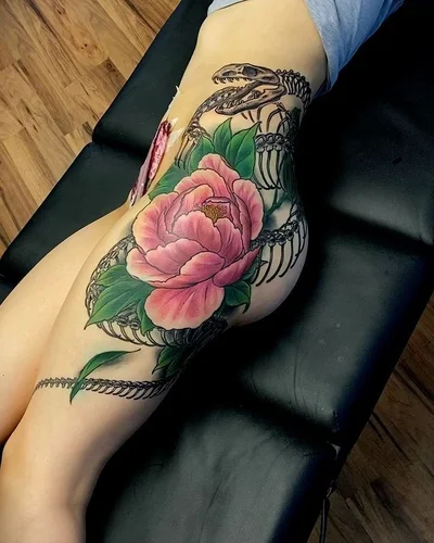 Taylor Ross tattoo 022