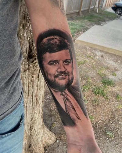Taylor Ross tattoo 047