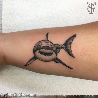 Taylor Street Tattoo tattoo 032