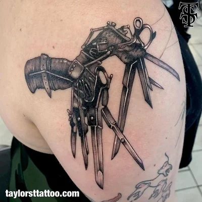 Taylor Street Tattoo tattoo 048