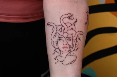 Teal Barnes tattoo 013
