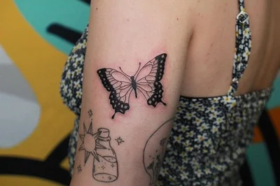 Teal Barnes tattoo 050