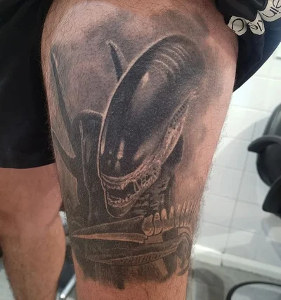 Temple Max tattoo 019