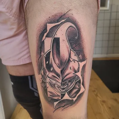 Temple Max tattoo 031