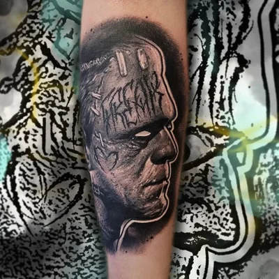 Temple Max tattoo 036