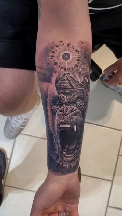 Temple Max tattoo 042