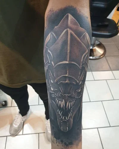 Temple Max tattoo 047