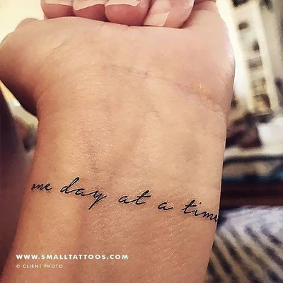 Small Tattoos tattoo 048