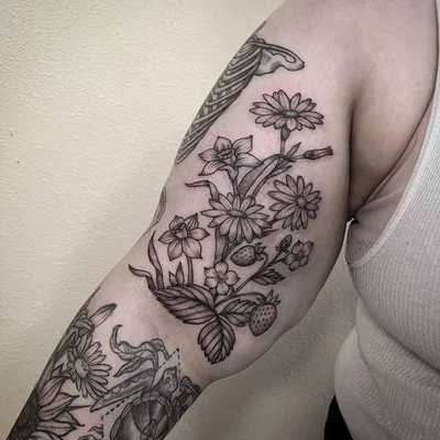 Jes Bonin tattoo 020