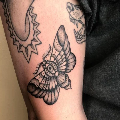 Jes Bonin tattoo 040