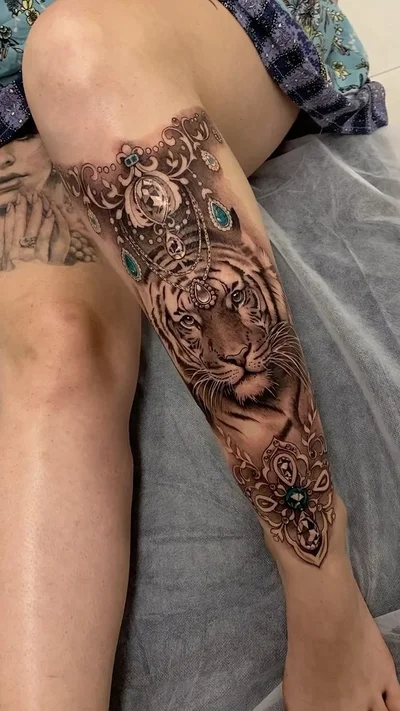 𝒯ℯ𝓃ℯ𝒾𝓁ℯ 𝒩𝒶𝓅ℴ𝓁𝒾 tattoo 013