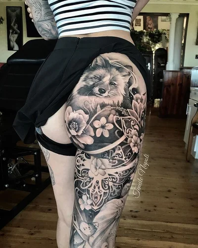 𝒯ℯ𝓃ℯ𝒾𝓁ℯ 𝒩𝒶𝓅ℴ𝓁𝒾 tattoo 021