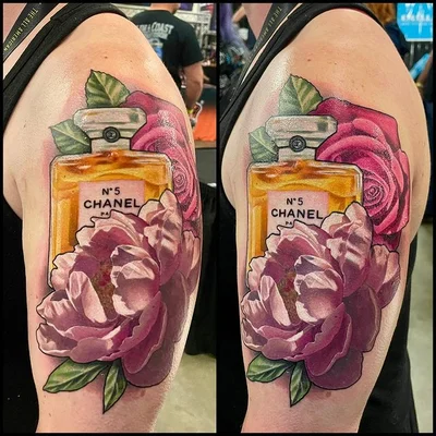 Teresa Andrews tattoo 044