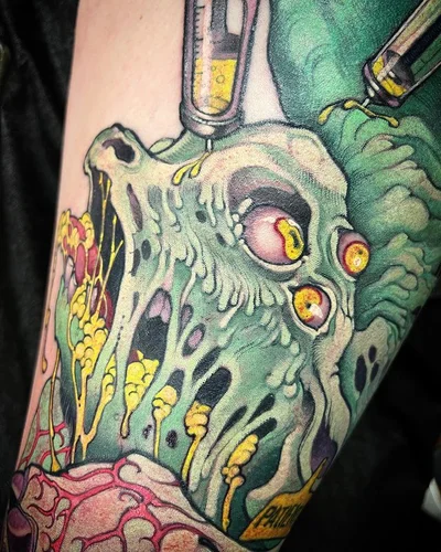 Teresa Sharpe tattoo 030