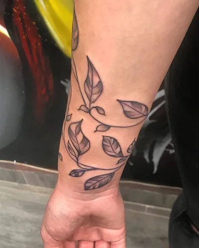 Tereza Nahlovsky tattoo 010