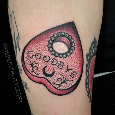 Meredith Littlesky tattoo 016