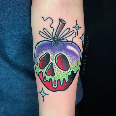 Meredith Littlesky tattoo 050