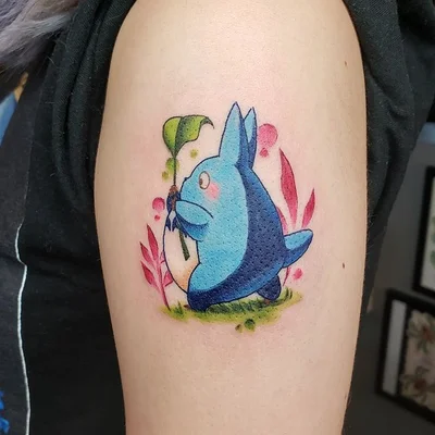 Tessa Roux tattoo 031