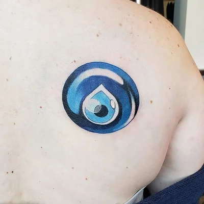 Tessa Roux tattoo 033