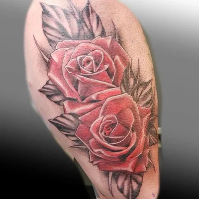 Tessa Roux tattoo 046