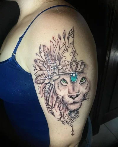 Stacy Salas tattoo 016