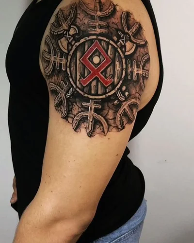 Stacy Salas tattoo 019