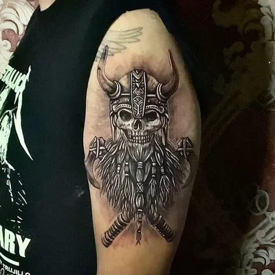 Stacy Salas tattoo 044