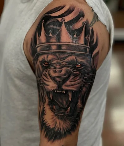 Black & Grey Tattoo Artist tattoo 010