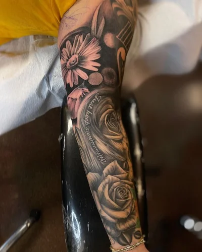 Black & Grey Tattoo Artist tattoo 022