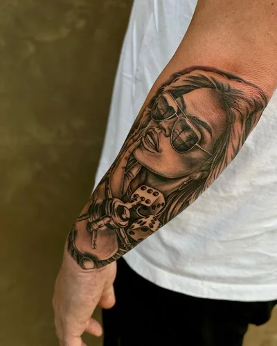 Black & Grey Tattoo Artist tattoo 029