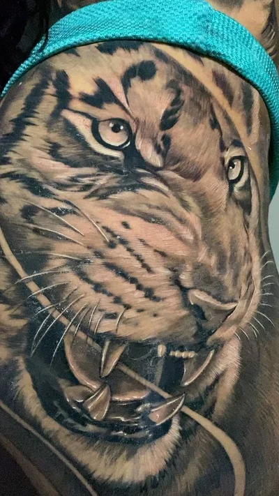 Thiago Dias tattoo 022