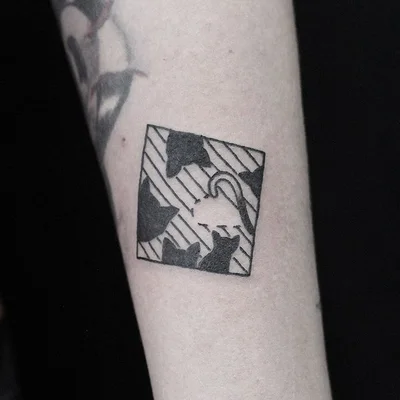 Thais Heleno tattoo 013