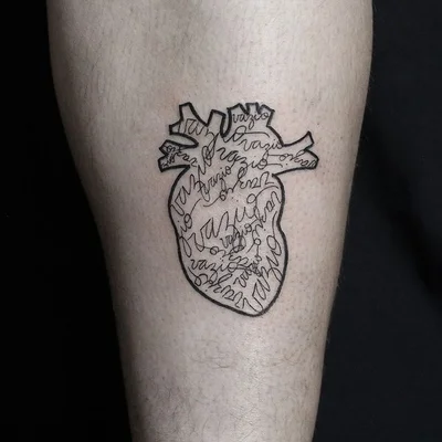 Thais Heleno tattoo 014