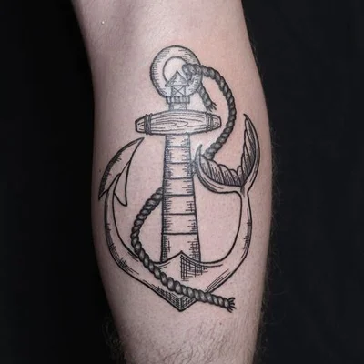 Thais Heleno tattoo 015