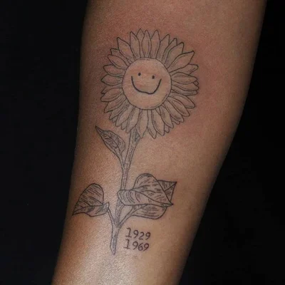 Thais Heleno tattoo 018