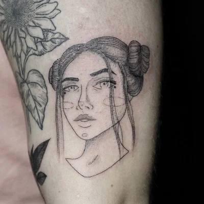 Thais Heleno tattoo 027