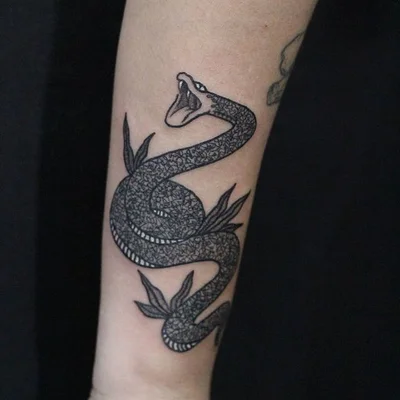 Thais Heleno tattoo 029