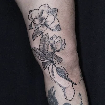 Thais Heleno tattoo 030