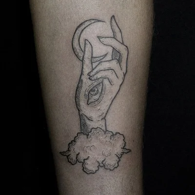 Thais Heleno tattoo 039