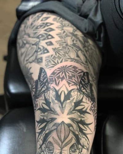 Jessie Luna tattoo 007