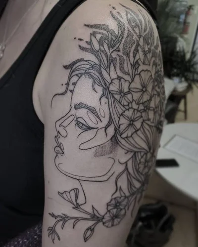 Jessie Luna tattoo 036