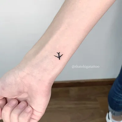 Thate Higa • Tatuadora tattoo 011