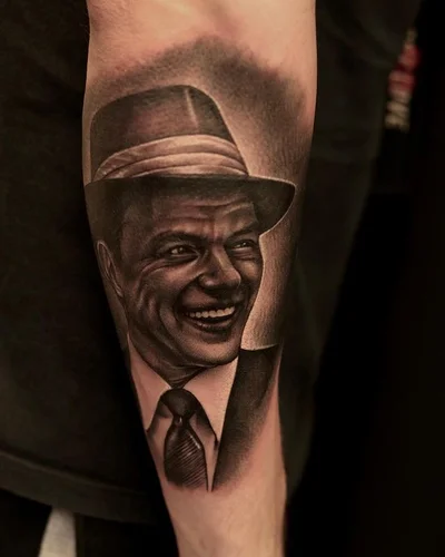 Mike Dee tattoo 012