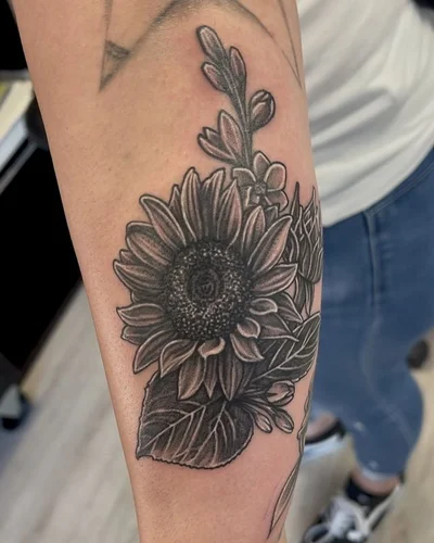 Mike Dee tattoo 021