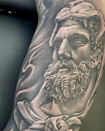 Mike Dee tattoo 025