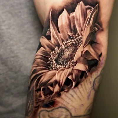 Kenneth Marañon tattoo 044