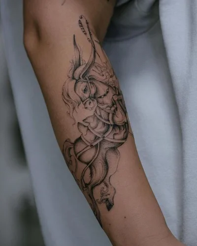Martin V tattoo 028
