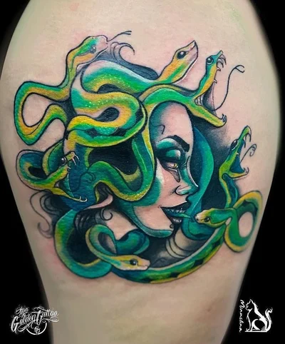 Susana Golden tattoo 038