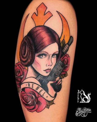 Susana Golden tattoo 046